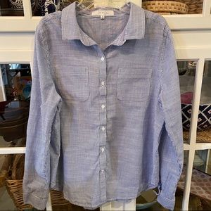 Eden & Olivia Button Up Blouse EUC Blue & White